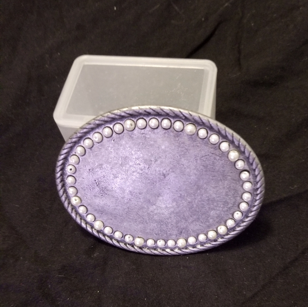 Belt buckle